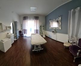 Negozio più appartamento
