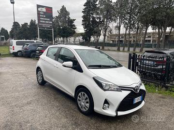 Toyota Yaris 1.4 D-4D 5 porte Lounge