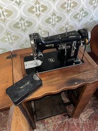 Macchina da cucire NECCHI BU serie NOVA anni ‘50