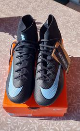 scarpe da calcio Nike nuove!