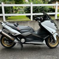 Tmax 530 2012