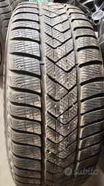 Gomme invernali pirelli sottozero 215/50 r18