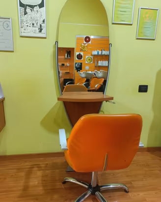 Arredamento salone di bellezza