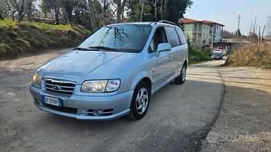 hyundai trajet 2.0 CRDI