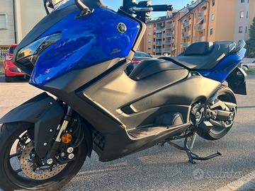 T Max 560 PARI AL NUOVO 2026