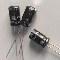 5x Condensatore Elettrolitico 100uF 25V - Daewoo