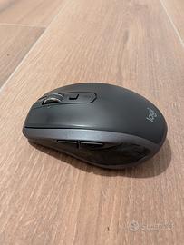 Mouse Logitech MX Anywhere 2S da riparare