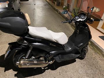 Beverly 500 ie cruyser