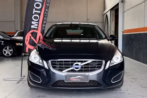 Volvo V60 D3 Geartronic Summum