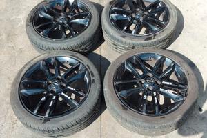 KIT SET TRENO CERCHI IN LEGA OPEL CORSA 215/45R17