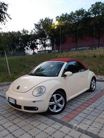 maggiolino cabrio new beetle