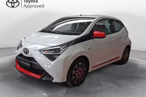 Toyota Aygo 2nd SERIE Connect 1.0 VVT-i 72 CV...