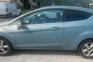Ford Fiesta Titanium 1.4