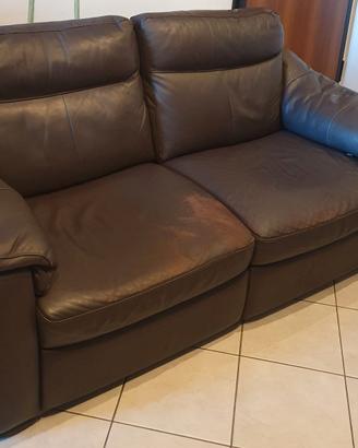 Divano in pelle color testa di moro Divani&Divani