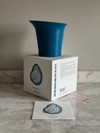 Vaso Armani Blu Limited edition design week 2025