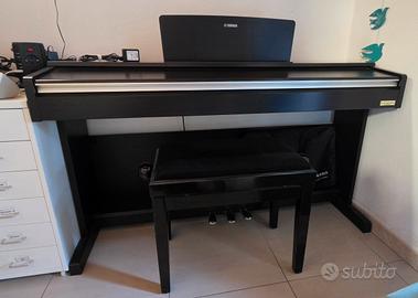 Pianoforte Digitale Yamaha Arius YDP-142.
