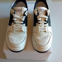 Scarpe GUESS est. 1981