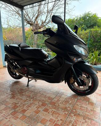 Yamaha TMAX 500cc