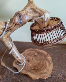 Lume in legno di ulivo 