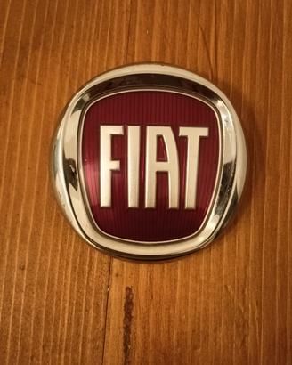 Logo fiat grande punto 08