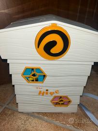 The Hive ( la casa delle api)
