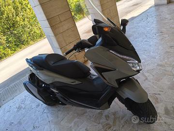Honda Forza 350-2022