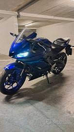YAMAHA YZFR-3