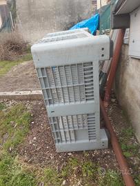 cassonetti in plastica per olive