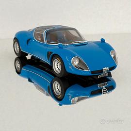 Alfa Romeo 33 Stradale Blu Reale 1/18 Laudoracing