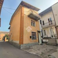 CASA SEMINDIPENDENTE A CAREZZANO