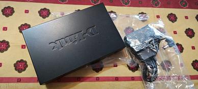 Hub Switch Fast Ethernet DLink DES108