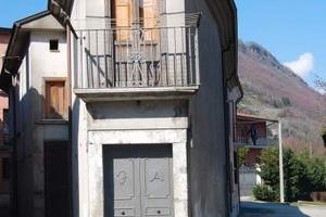 CASA INDIPENDENTE a CONTRADA (AV)