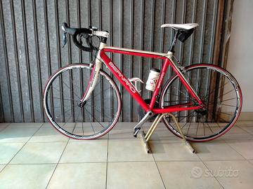 Bici da corsa in carbonio 