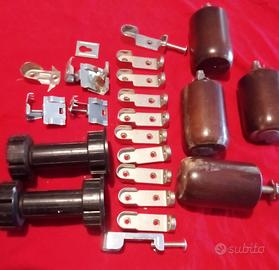 Lotto di : piedini per mobili e sostegni per barra