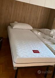 Struttura letto + materasso (Mondo Convenienza)