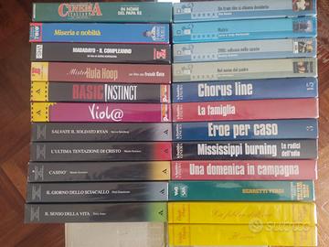 23 VHS originali di film nuove