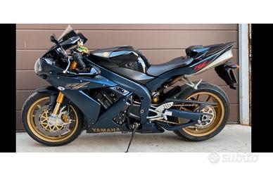 Yamaha r1 sp