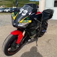 Yamaha R1 - 2003