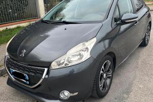 Peugeot 208 1.4 VTi 95 CV GPL Active – 2015