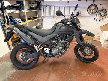Xt660 X