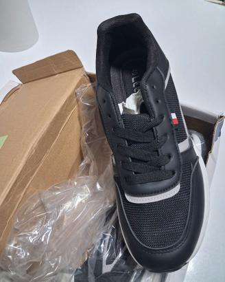 Scarpe sportive