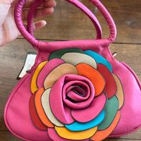 Borsa con fiore