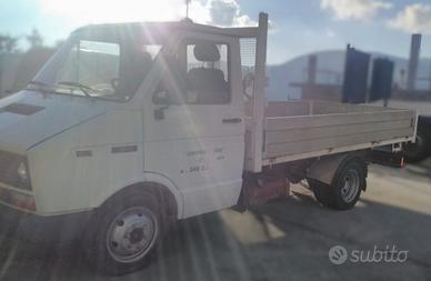 IVECO DAILY 35/8 (SOLO RICAMBI)