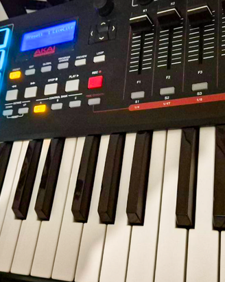 Akai MPK249 – Tastiera / Controller MIDI USB 49 Ta