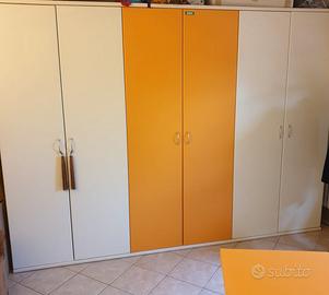 Camera da letto per ragazzi.