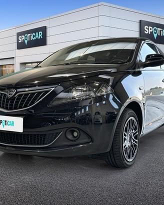 Lancia Ypsilon 1.0 FireFly 70cv S&S Hybrid GOLD