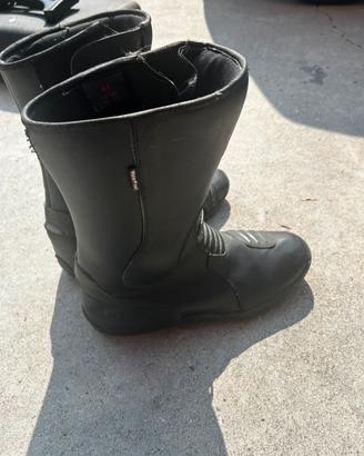 Stivali moto da donna marca Giudici