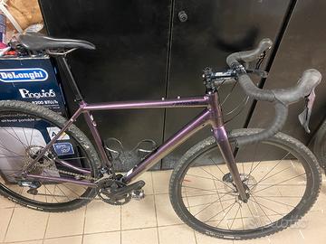 Bici gravel cannondale 54