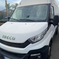 Daily iveco 35S15