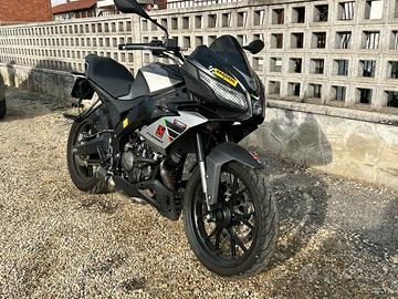 Aprilia tuono 125 (scarico modificato) (09/2023)